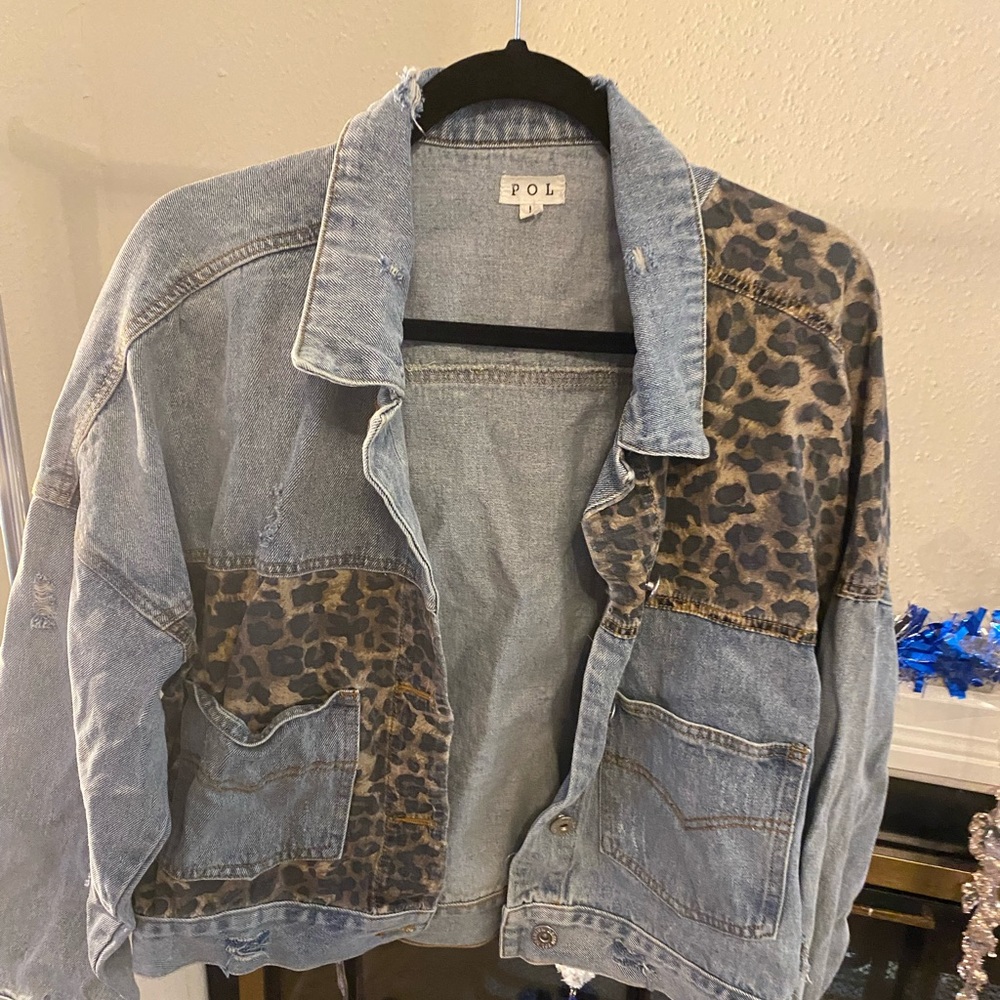 Cropped Distressed Cheetah Patch Denim Jacket